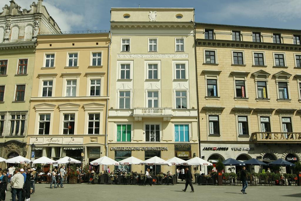 Venetian House Market Square Aparthotel Краков Экстерьер фото